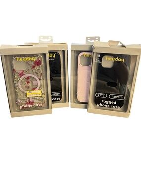 Heyday iPhone Case Bundle - 4 Pack - Open Box Never Used! Black & Pink